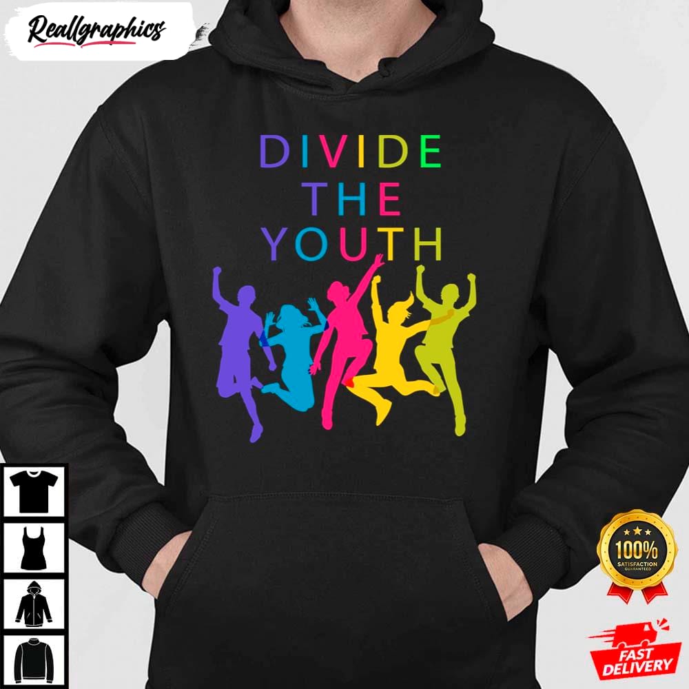 colorful divide the shirt
