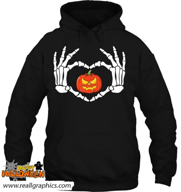 skeleton hand with love pumpkin trick or treat halloween shirt 794 e4ilj