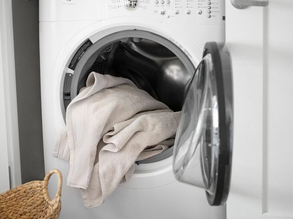wash with washing machine