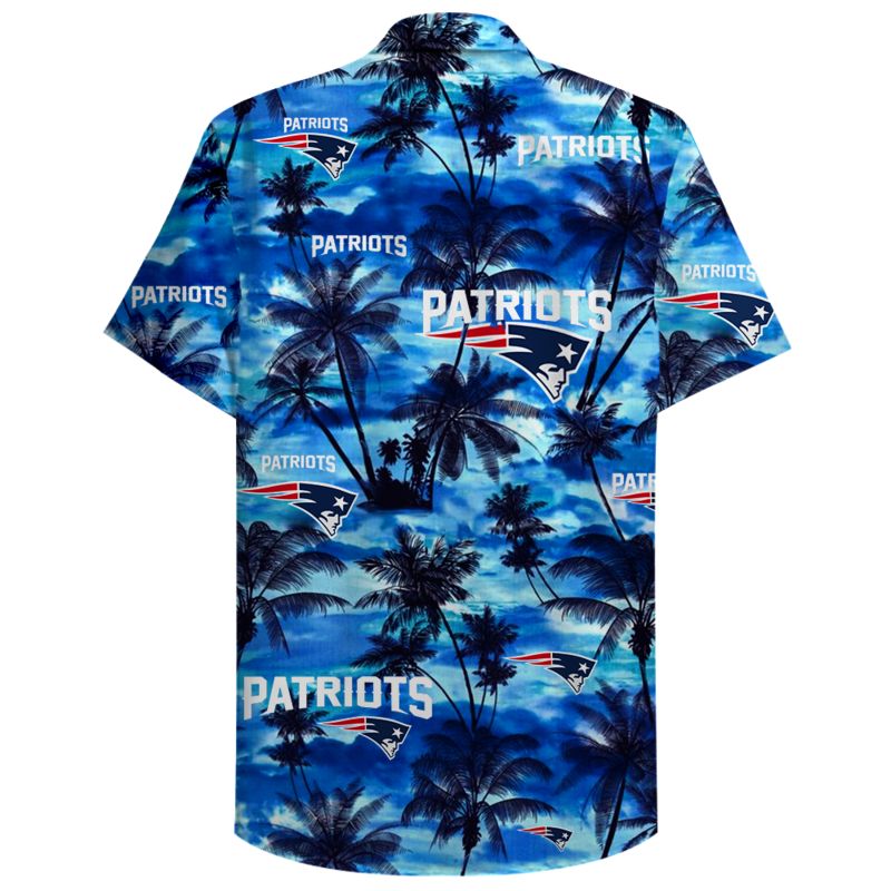 SALE] New England Patriots Symbol Louis Vuitton Hawaiian Shirt