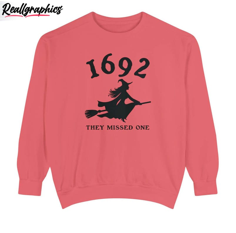1692 they missed one cute shirt witch trials crewneck sweatshirt 2 zzjbxu